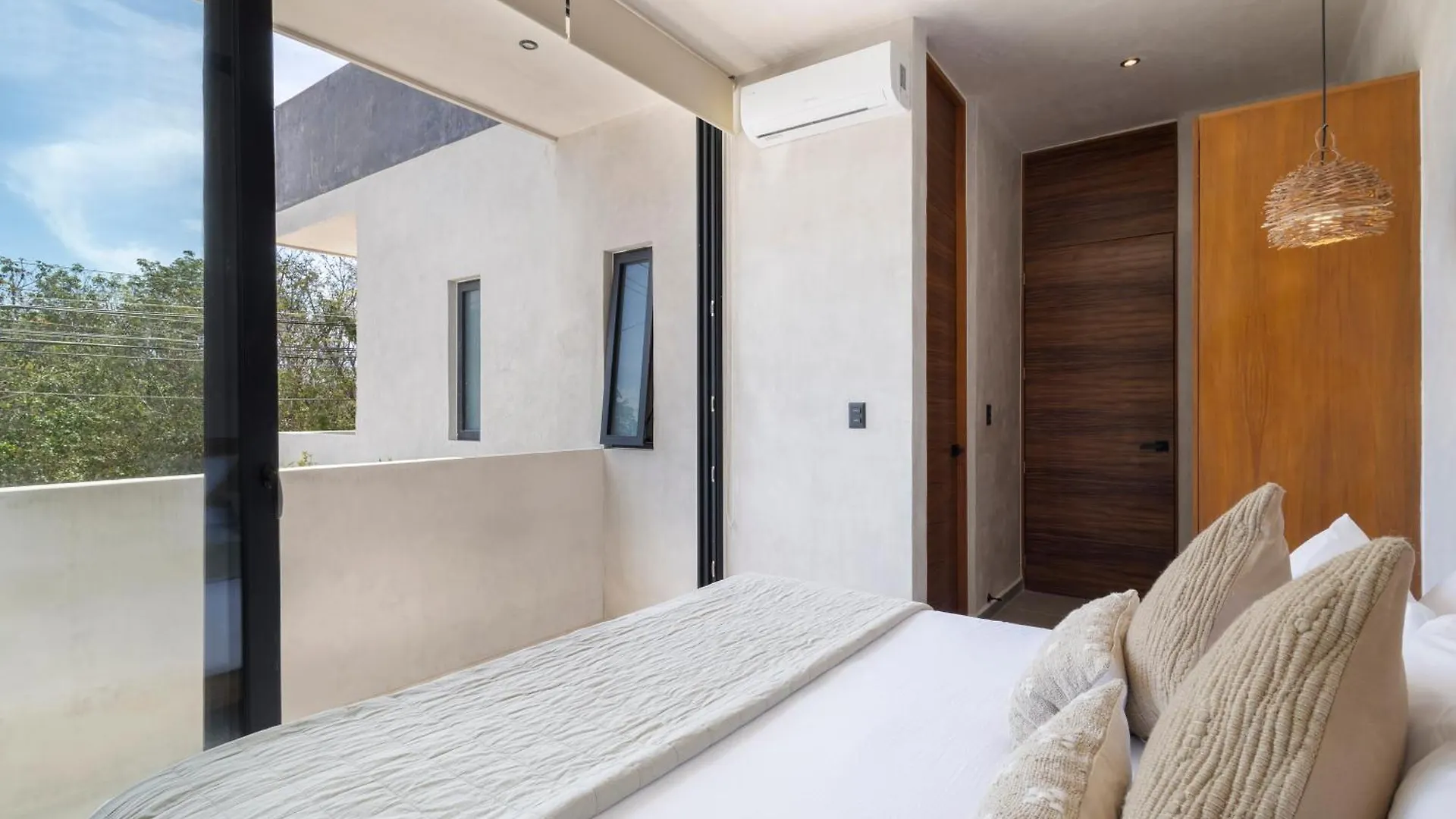 Modern And Luxury Villa With 2 Private Pools In Tulum 0*,  Mexico